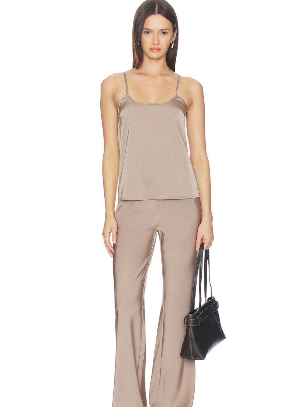 All the ways set from Revolve